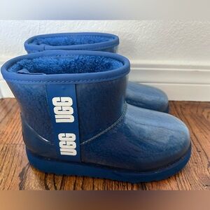 UGG Blue Kids Classic Clear Mini Waterproof Boots Size 2